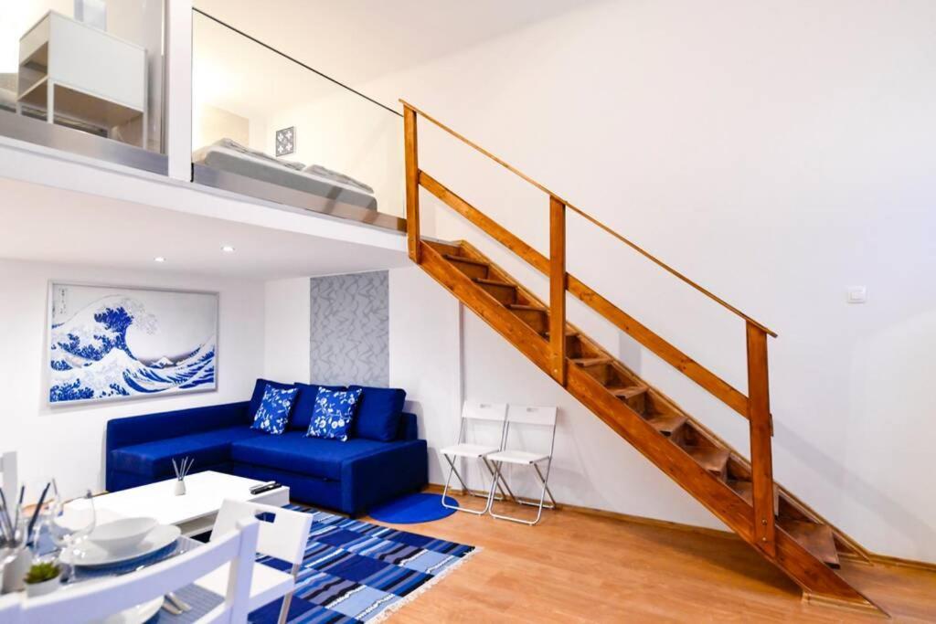 Cosy Two Bedroom Flat In Rottenbiller Str,Sky Budapest Exteriör bild